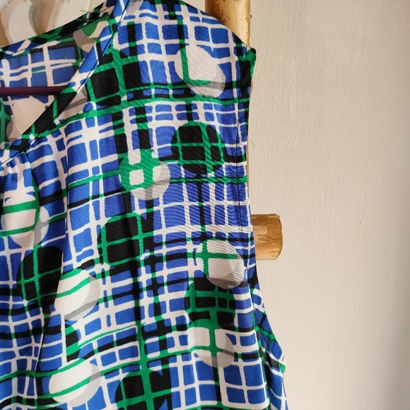 Nine West Geometric Pattern Top - Picture 11 of 15